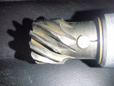 distributor drive with crack.jpg and 